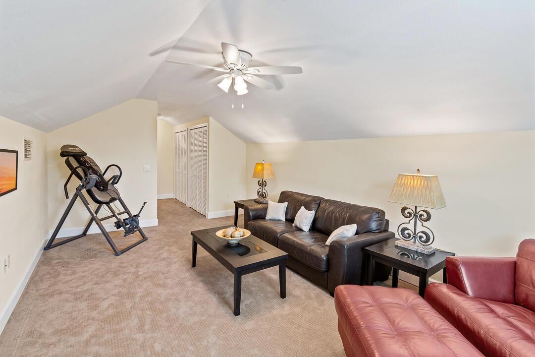 GENTILE LAND - Residential