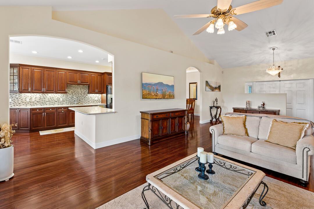 GENTILE LAND - Residential