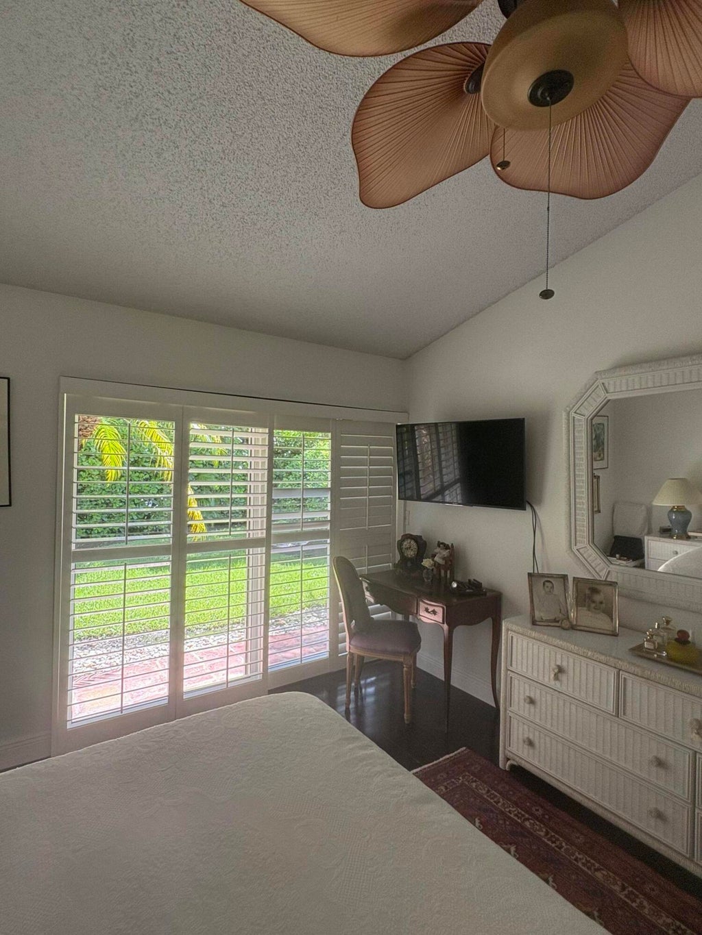Photo of 1604 Rosewood Way, Palm Beach Gardens, FL 33418 (MLS # B26073560)