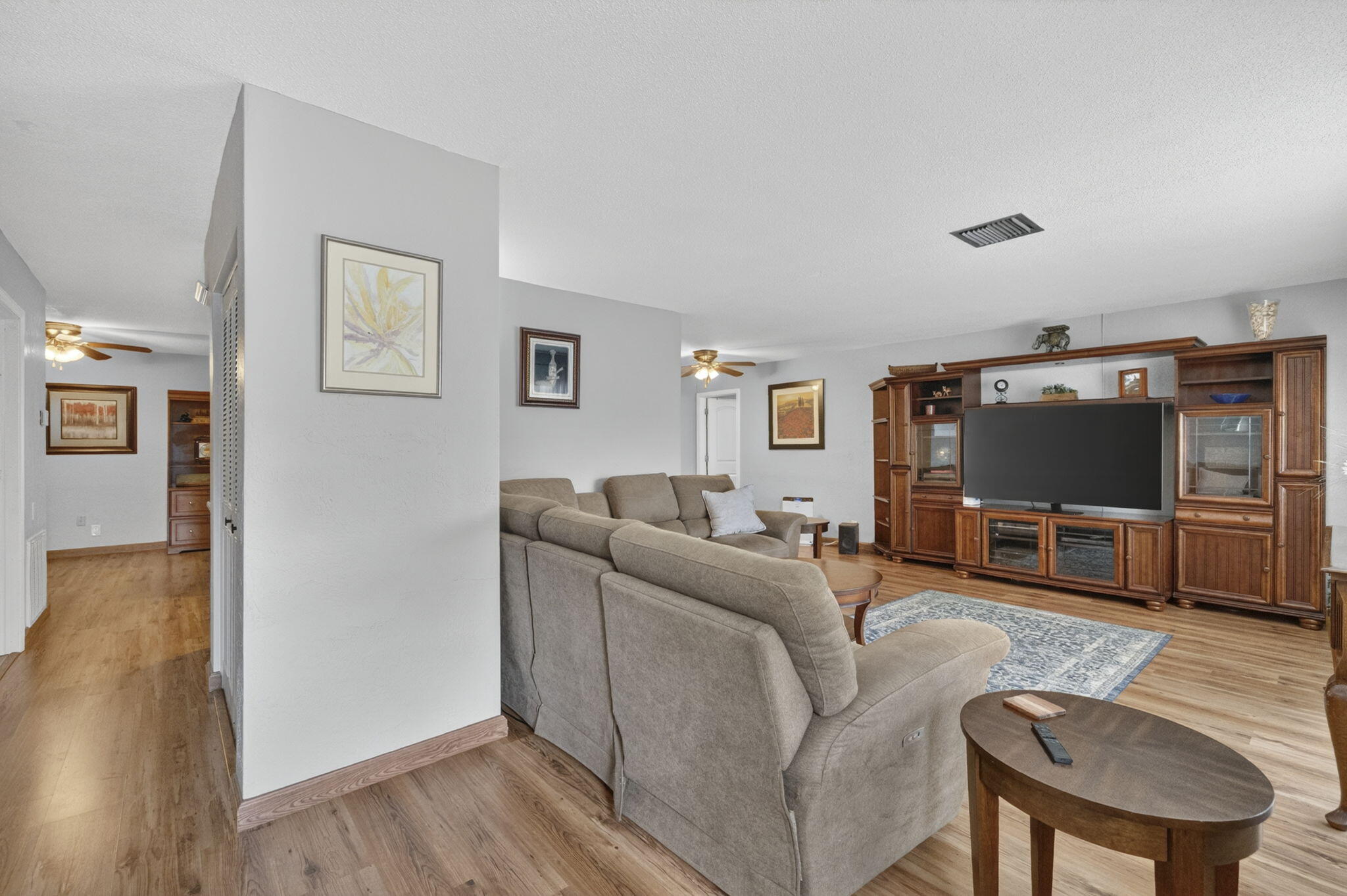 7005 NW 95th Terrace