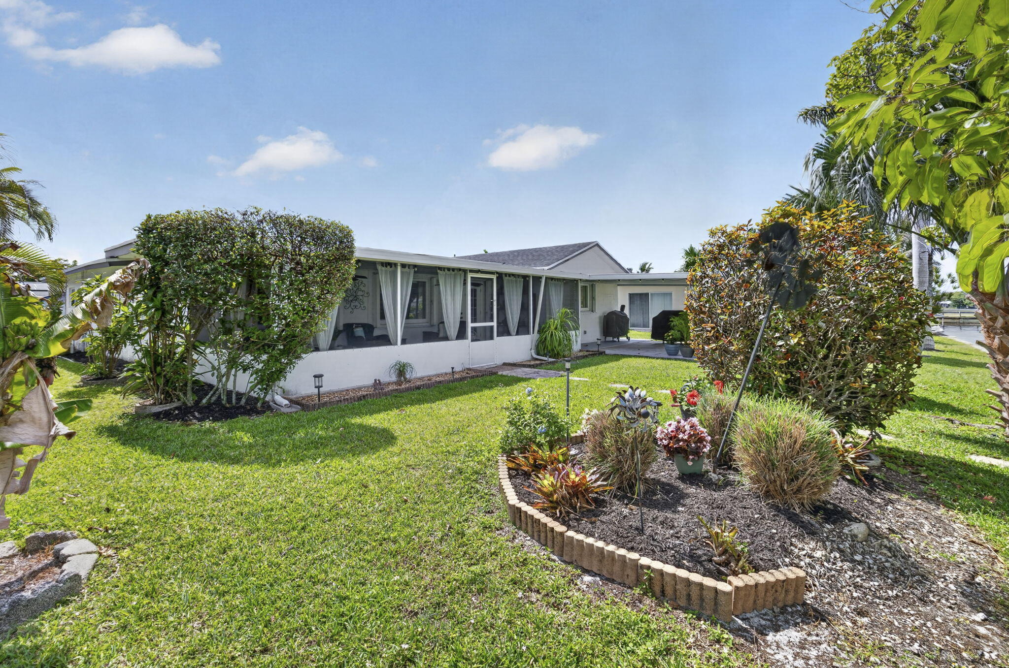 WESTWOOD COMMUNITY 4 - Residential