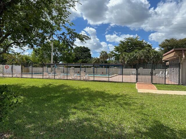 WESTWOOD COMMUNITY 4 - Residential