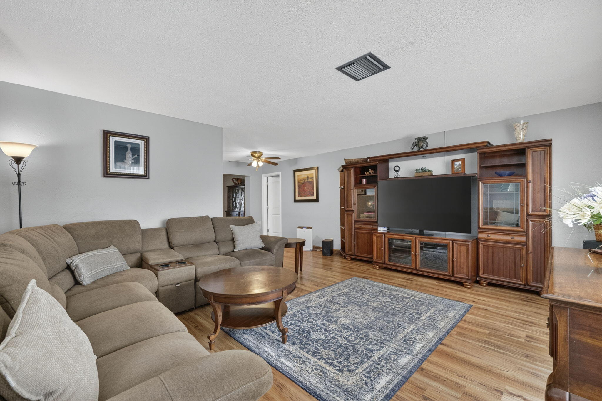 7005 NW 95th Terrace