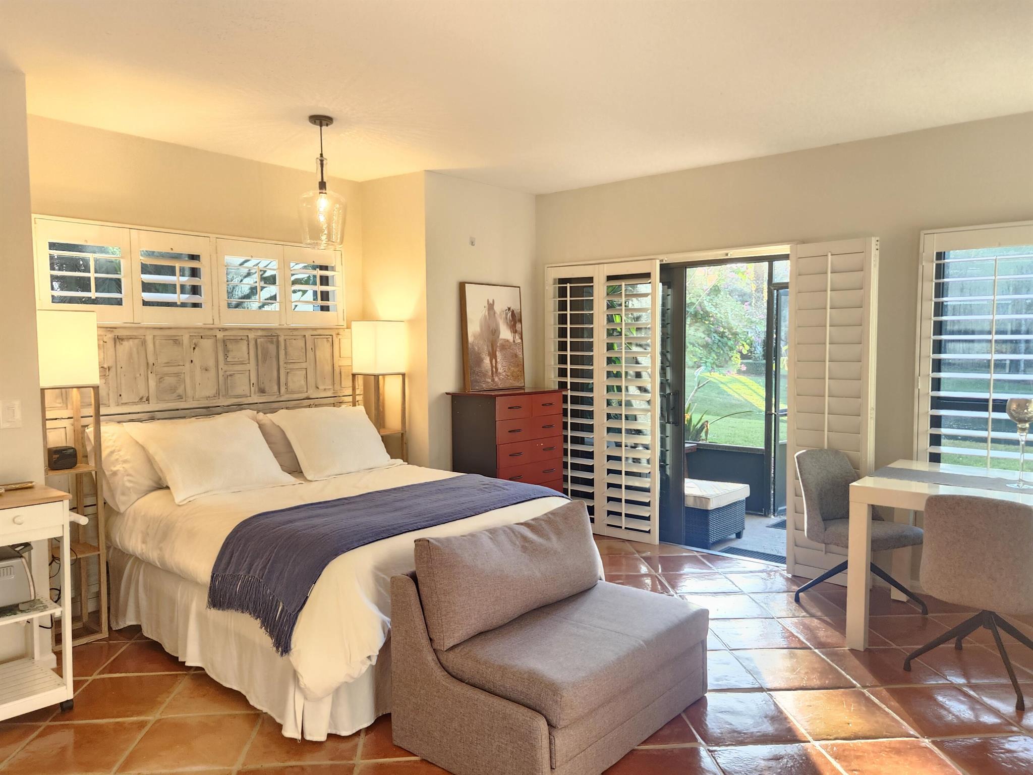 TENNIS LODGES NO 1 COND D - Residential