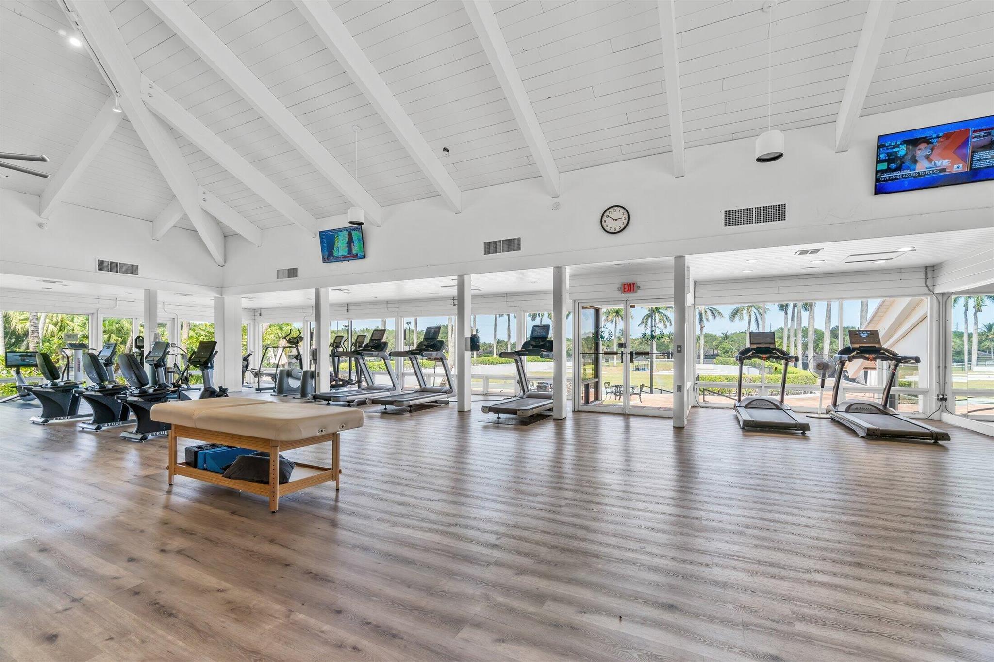 TENNIS LODGES NO 1 COND D - Residential