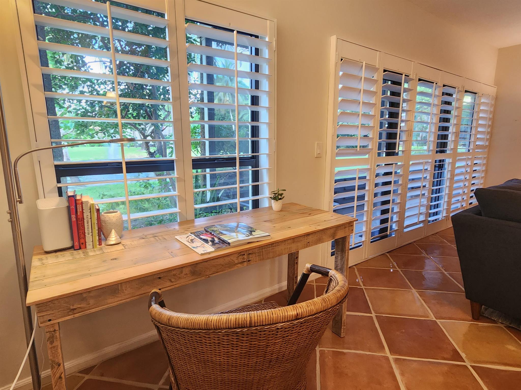 TENNIS LODGES NO 1 COND D - Residential