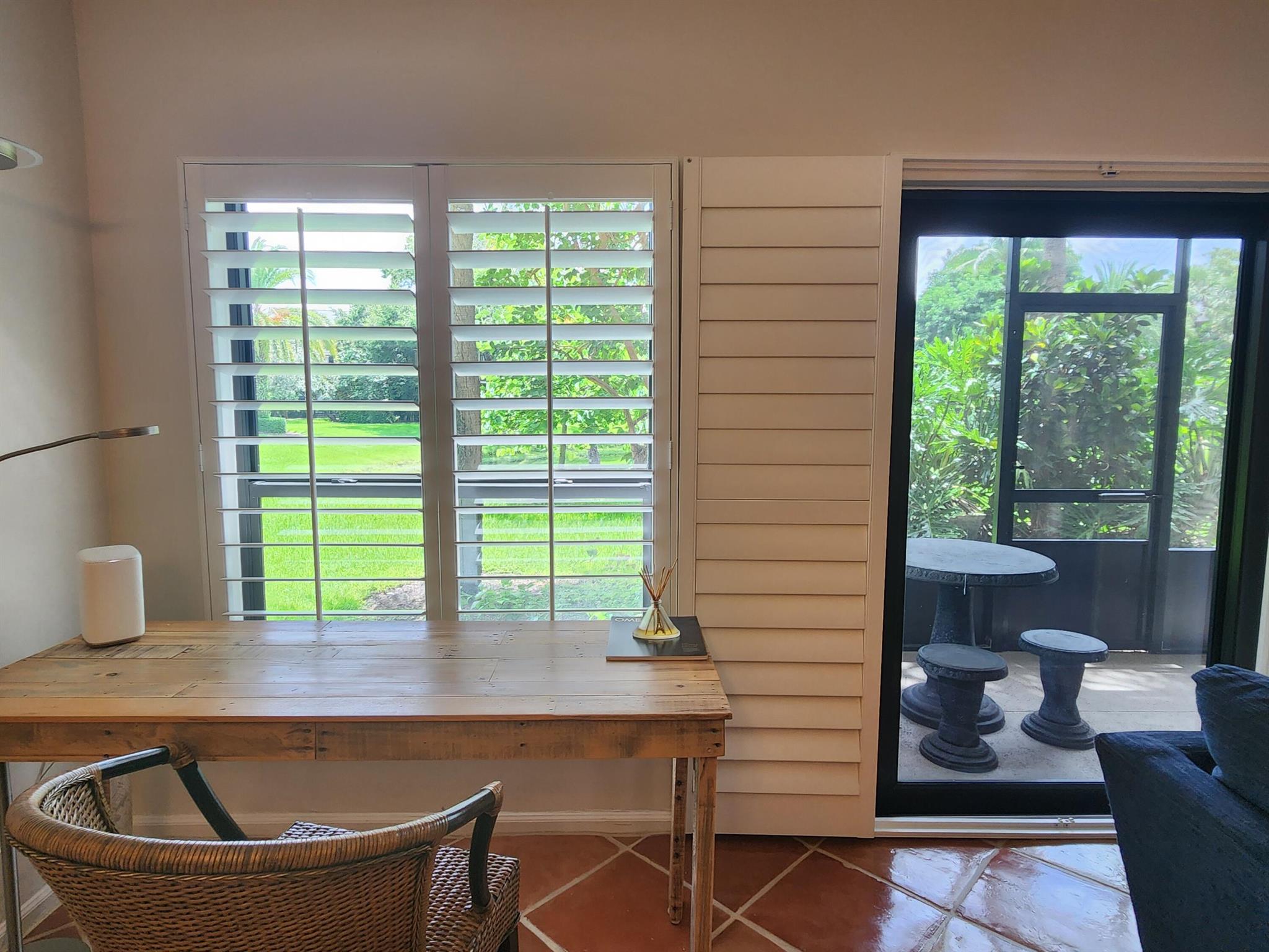 TENNIS LODGES NO 1 COND D - Residential