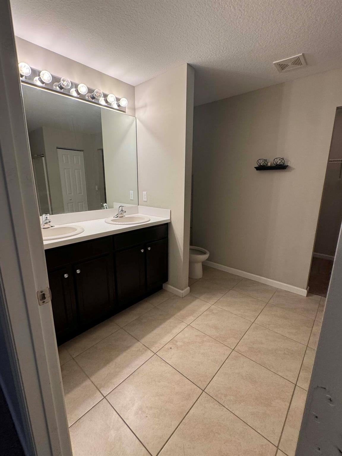 PORT ST LUCIE SECTION 21 - Residential Lease