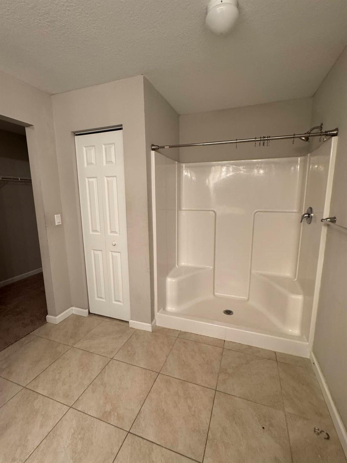 PORT ST LUCIE SECTION 21 - Residential Lease