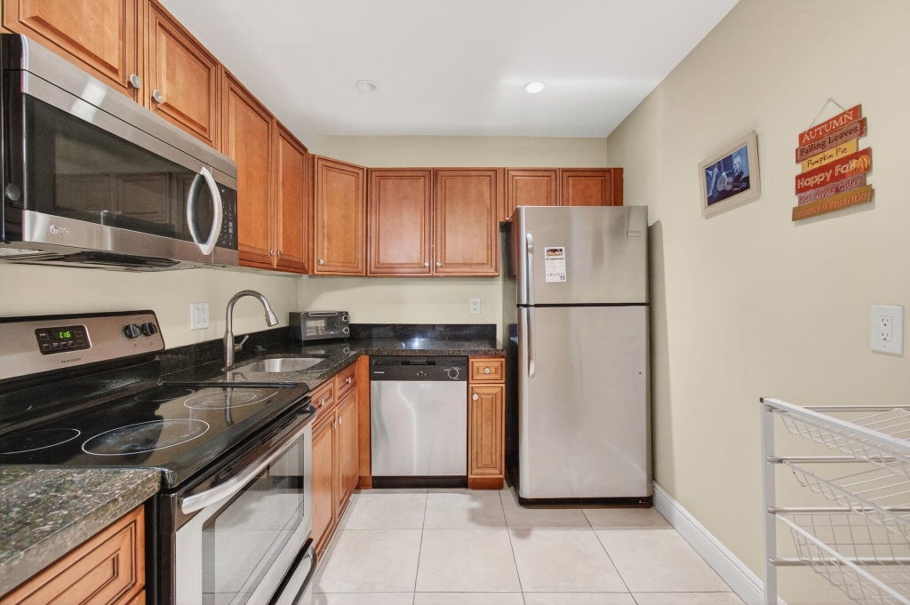 Photo of 480 NW 20th Street #301, Boca Raton, FL 33431 (MLS # R11107932)