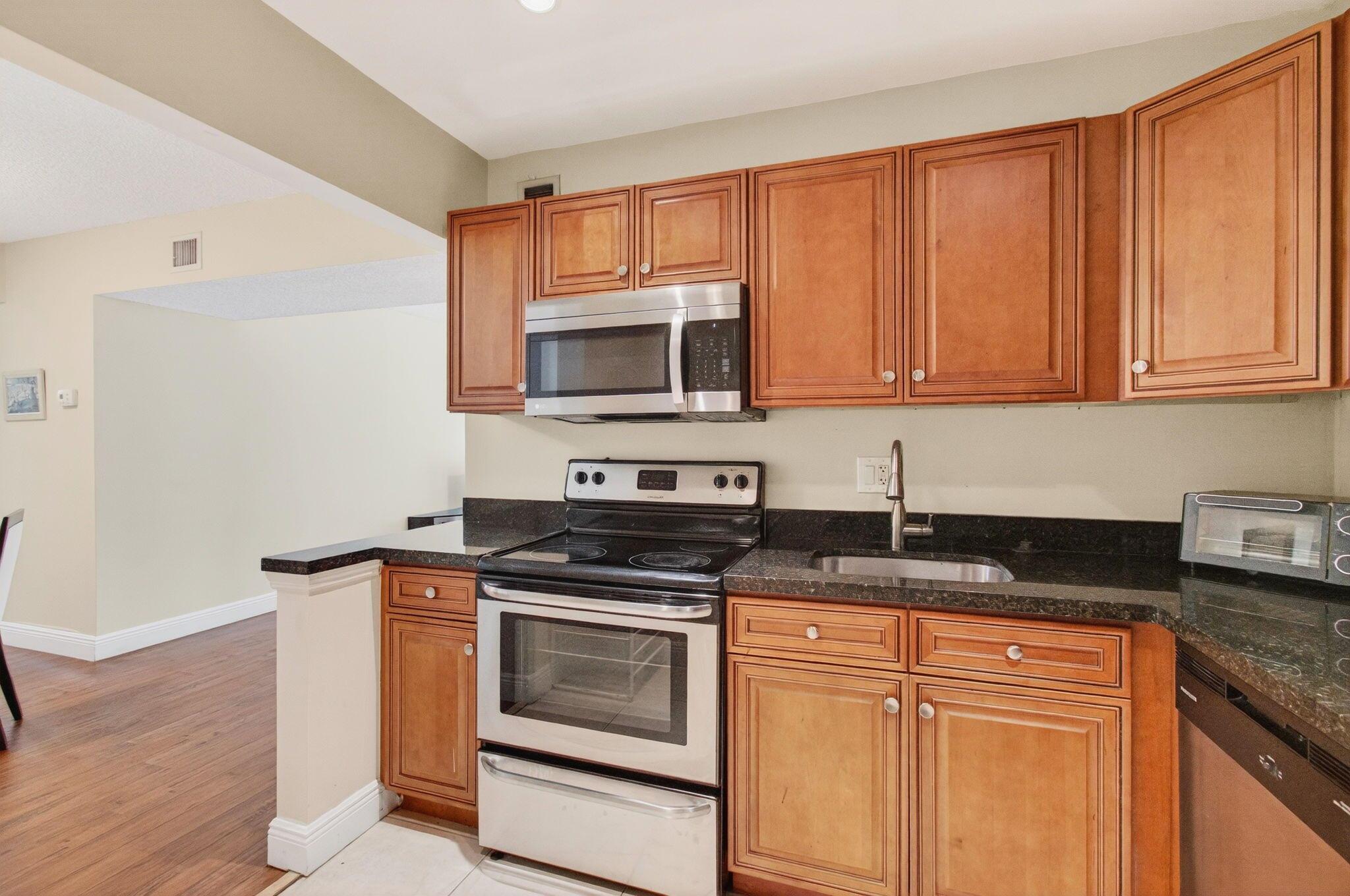 480 NW 20th Street #301