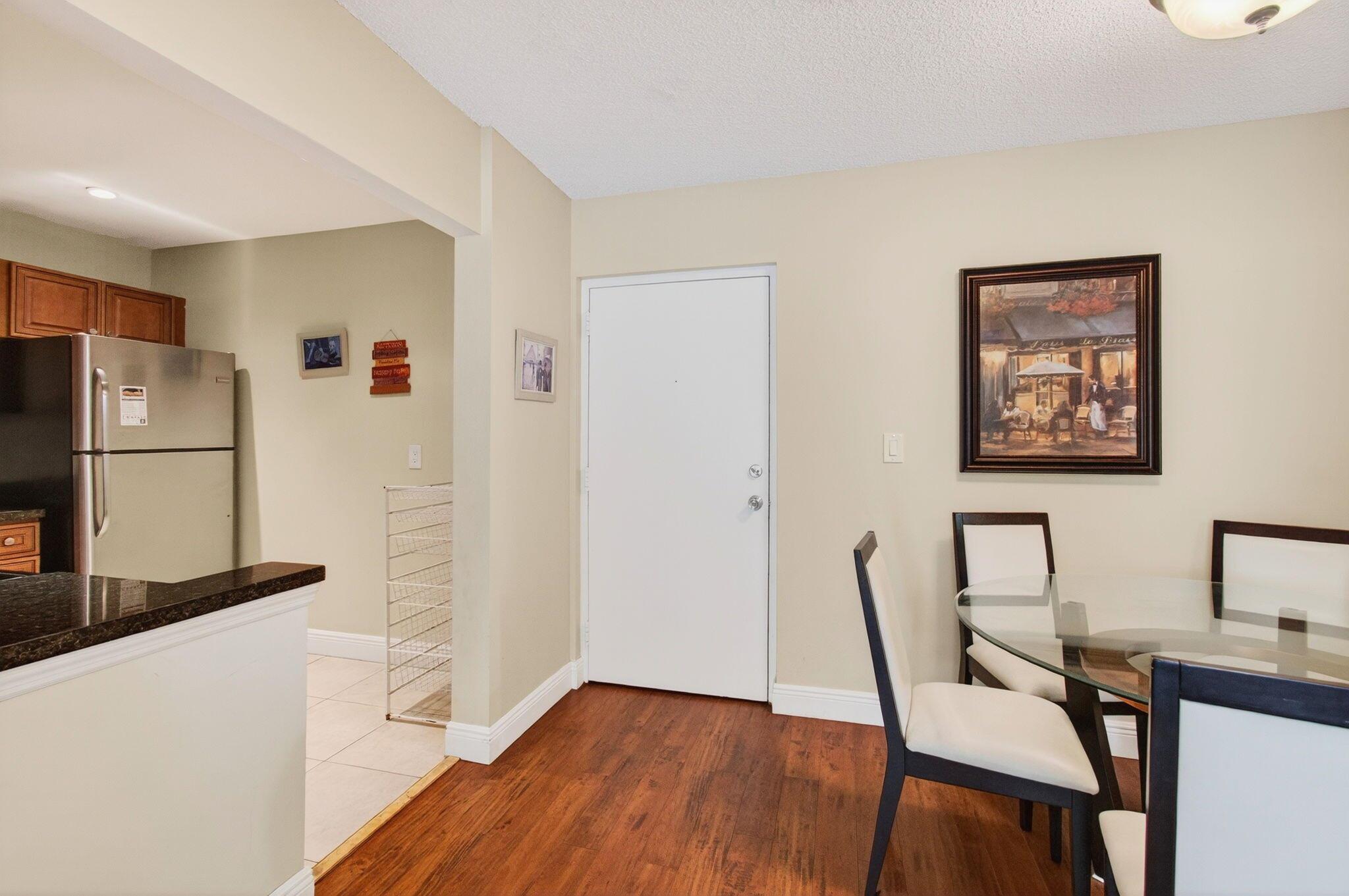 480 NW 20th Street #301
