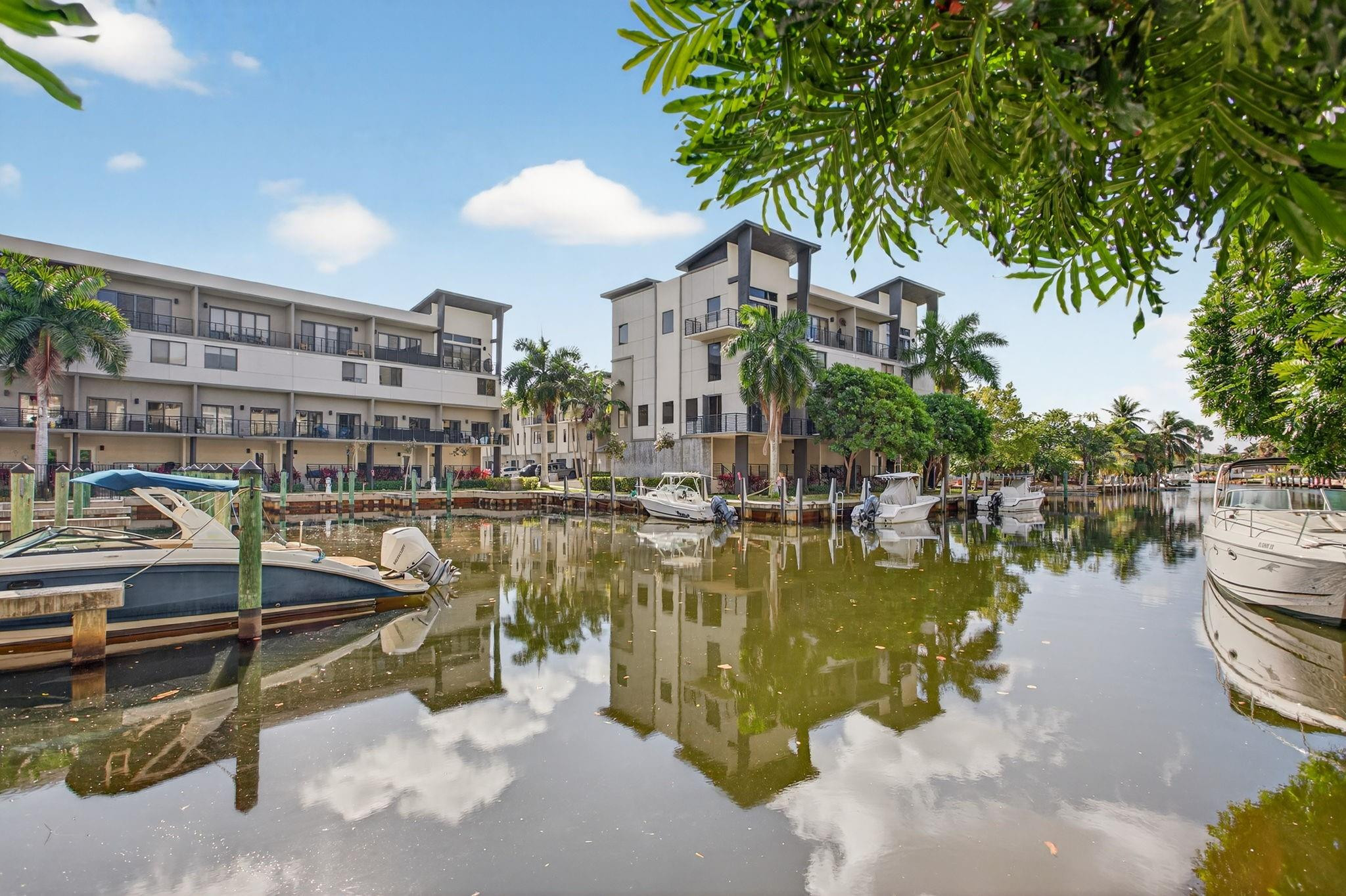 KOi RESIDENCE & MARINA - Residential