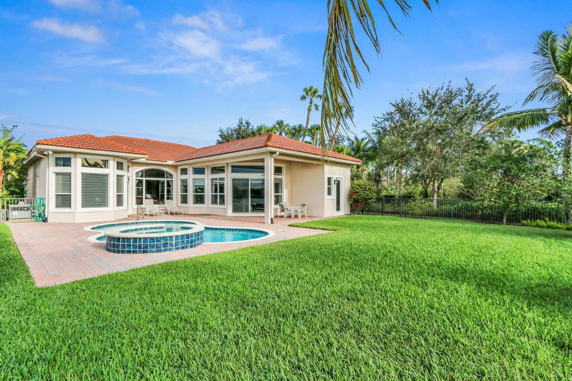 JUPITER COUNTRY CLUB - Residential