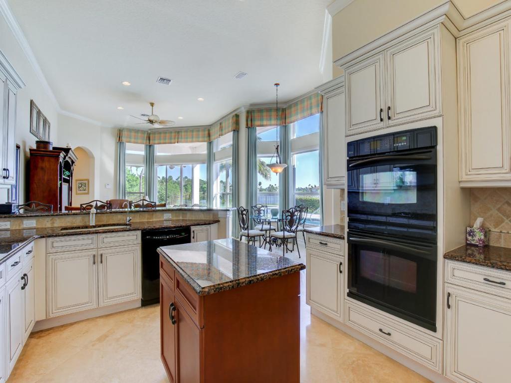 JUPITER COUNTRY CLUB - Residential