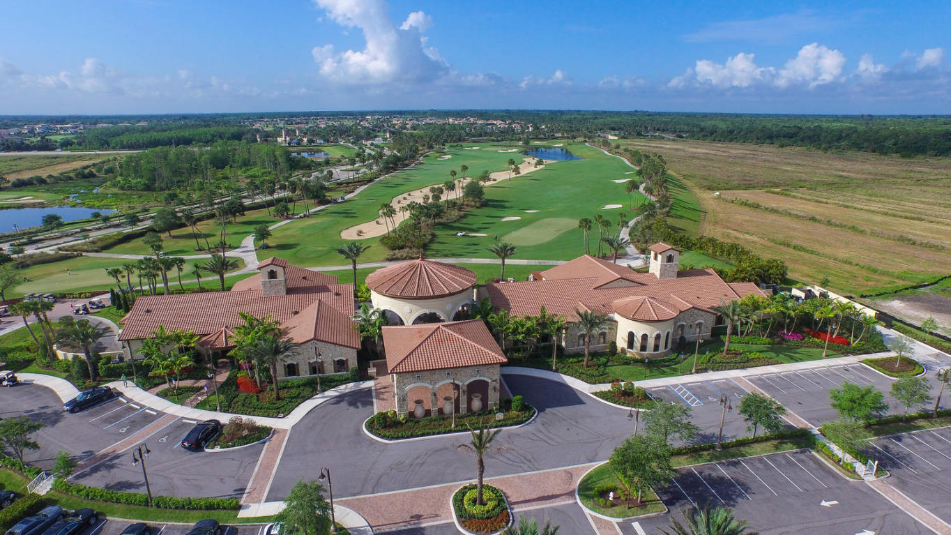 JUPITER COUNTRY CLUB - Residential