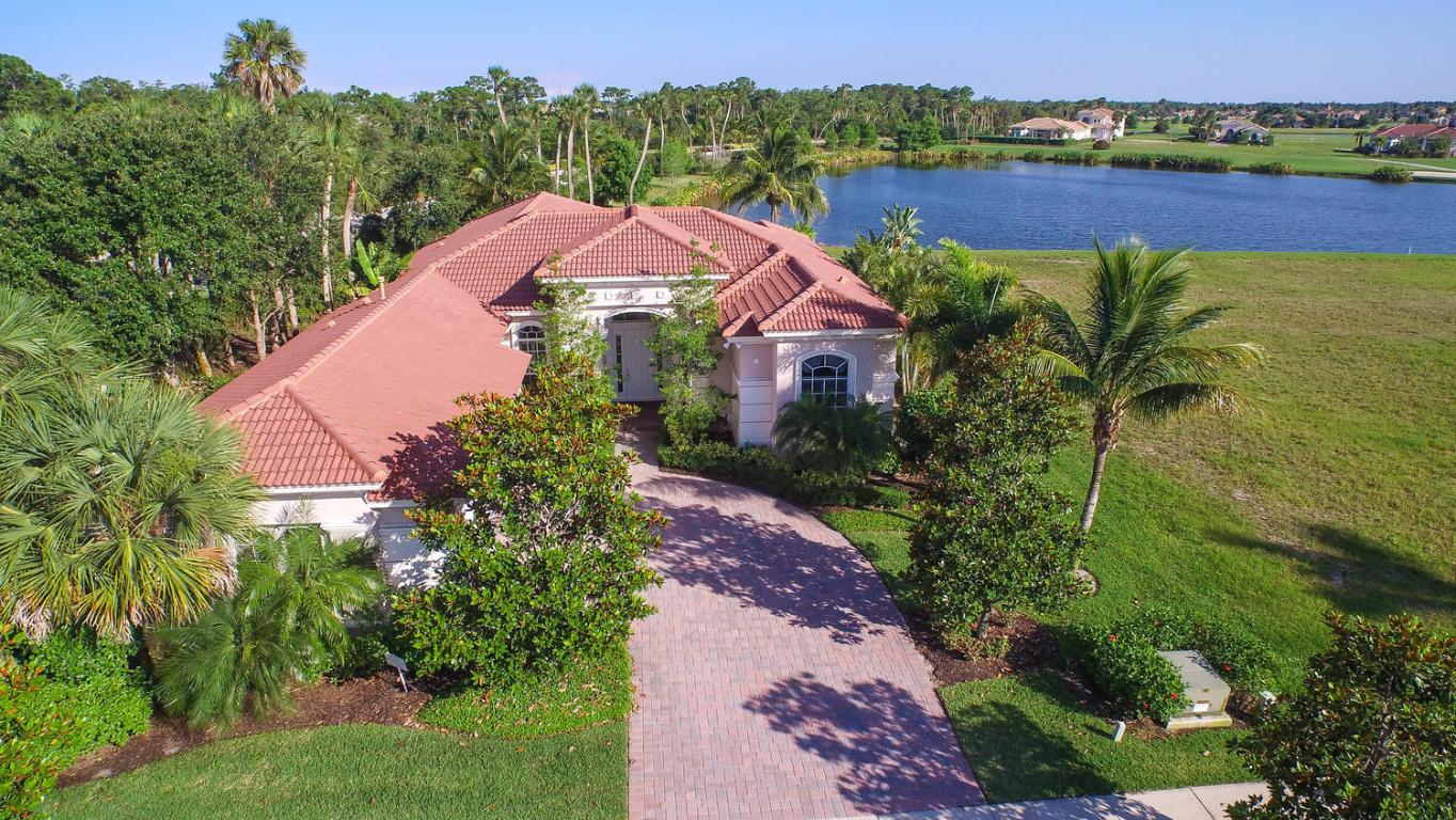 JUPITER COUNTRY CLUB - Residential