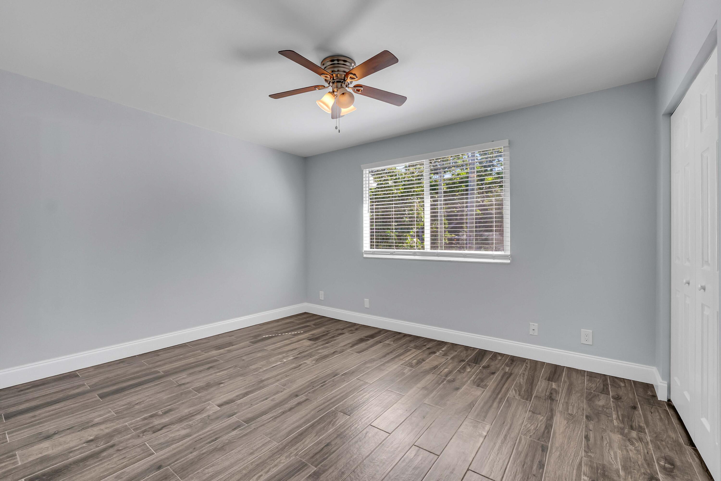 SUN HARBOUR - Residential Lease