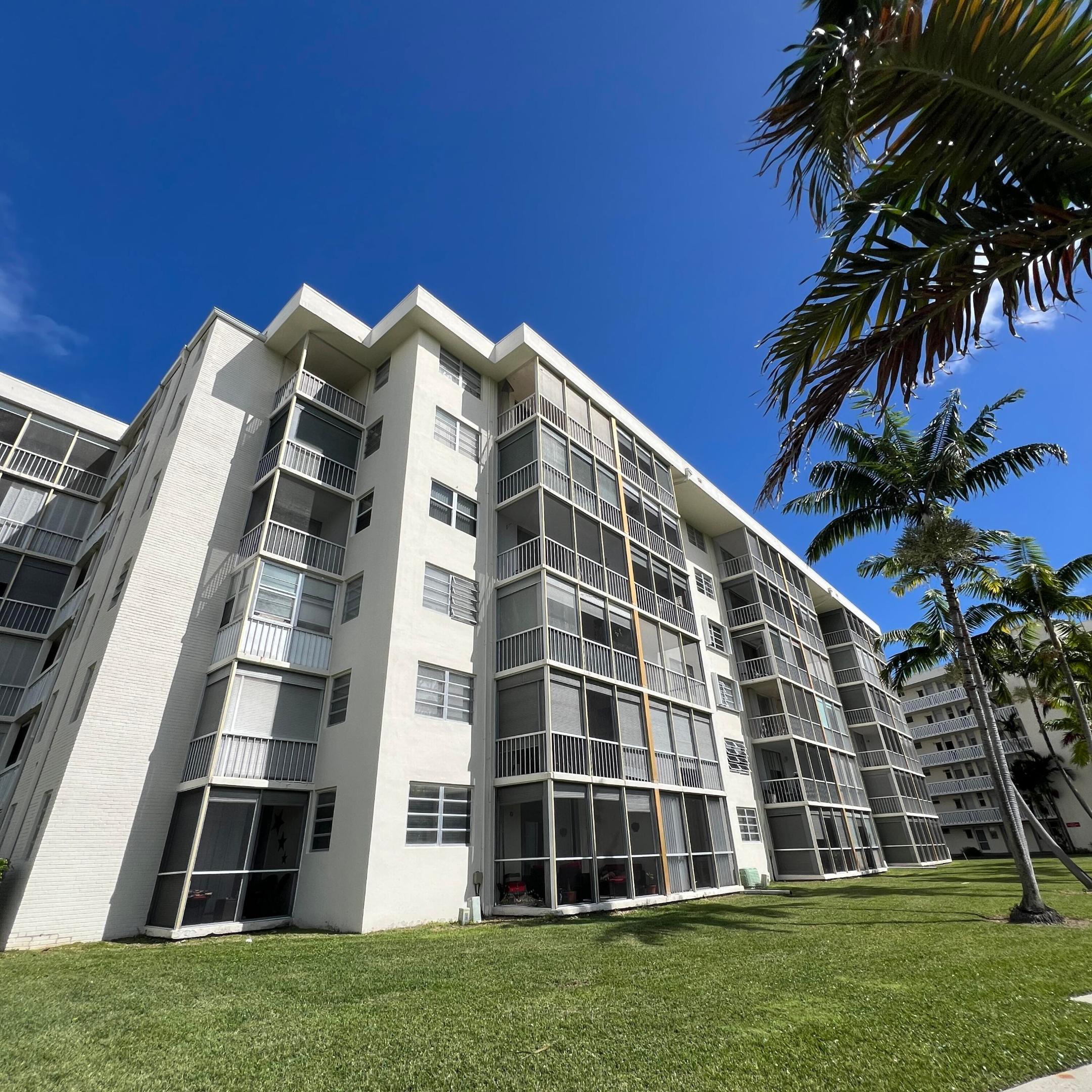 POINT EAST SEC II CONDOMINIUM - Residential