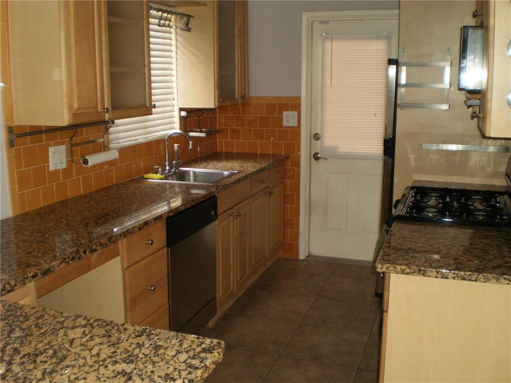 North Andrews Gardens 30- - Residential