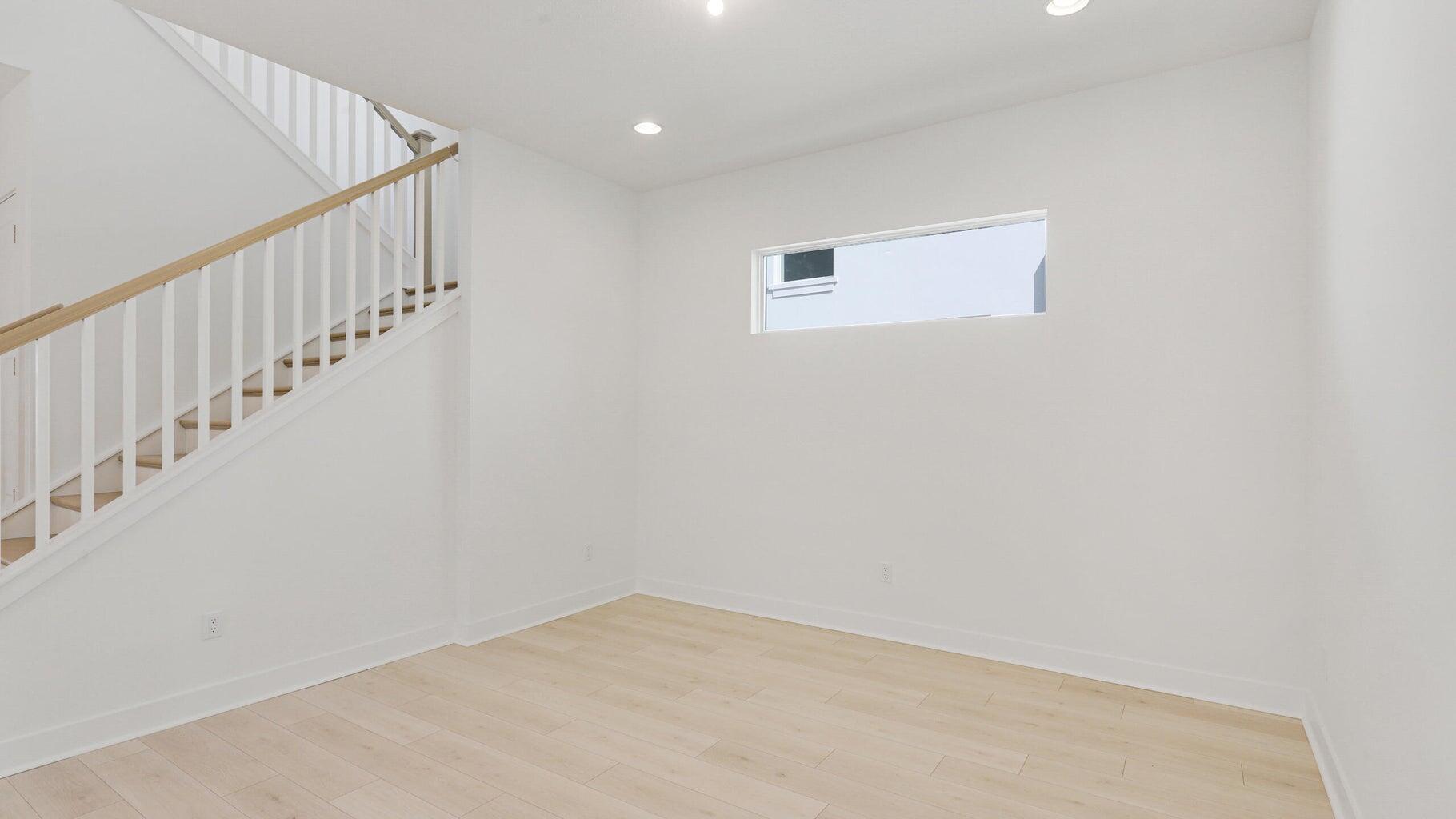 ALTON - Residential Lease