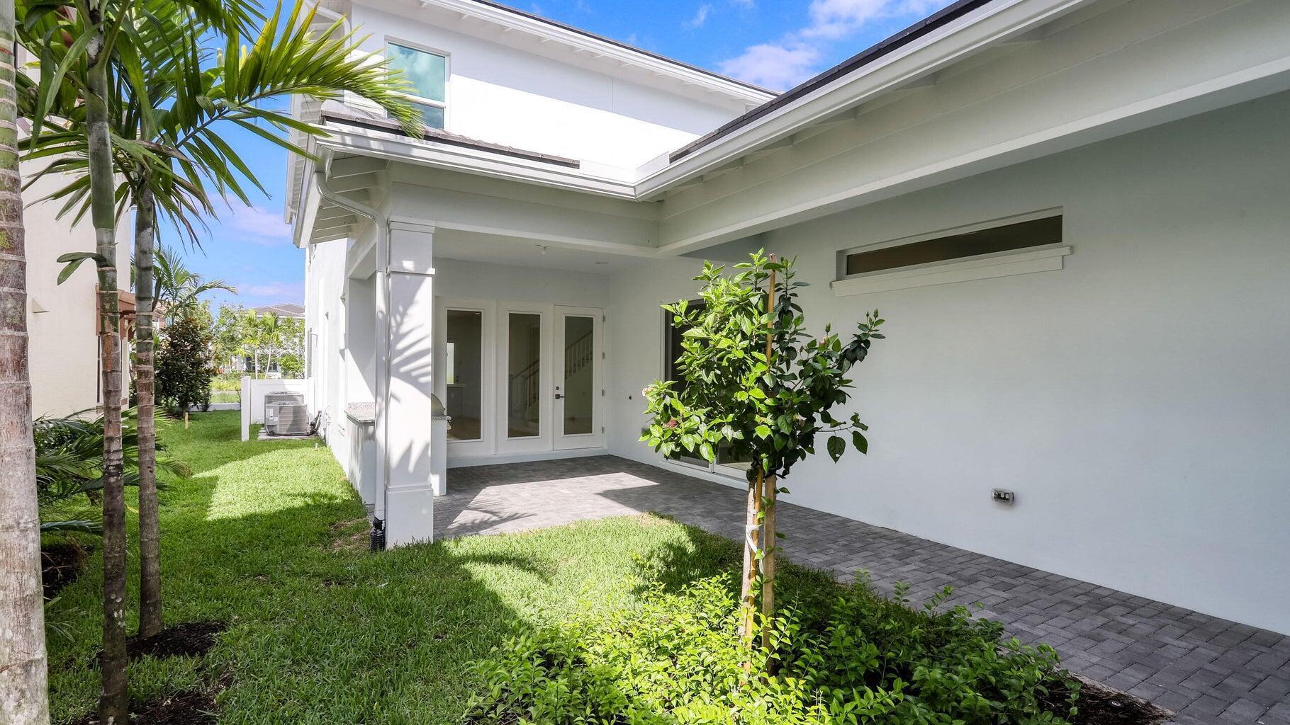 ALTON - Residential Lease