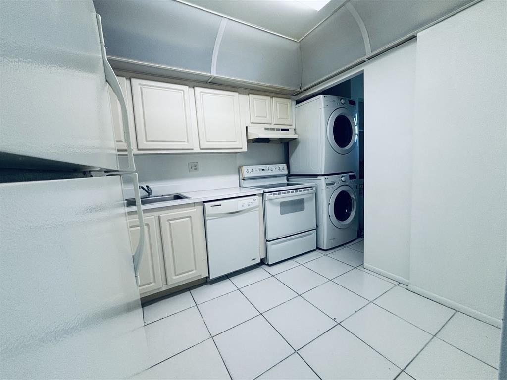 Versailles Gardens Condo - Residential Lease
