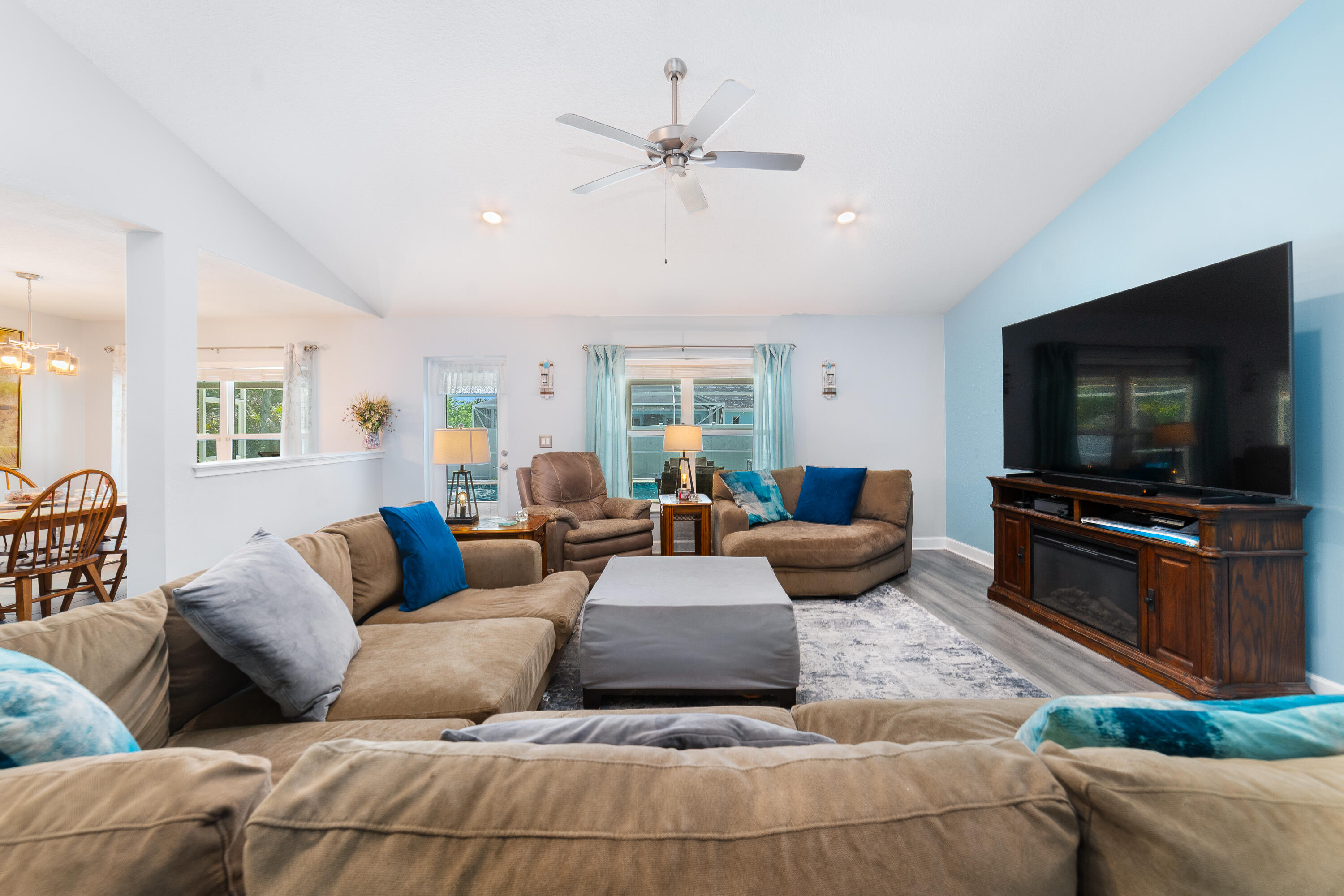 PORT ST LUCIE SECTION 2 - Residential