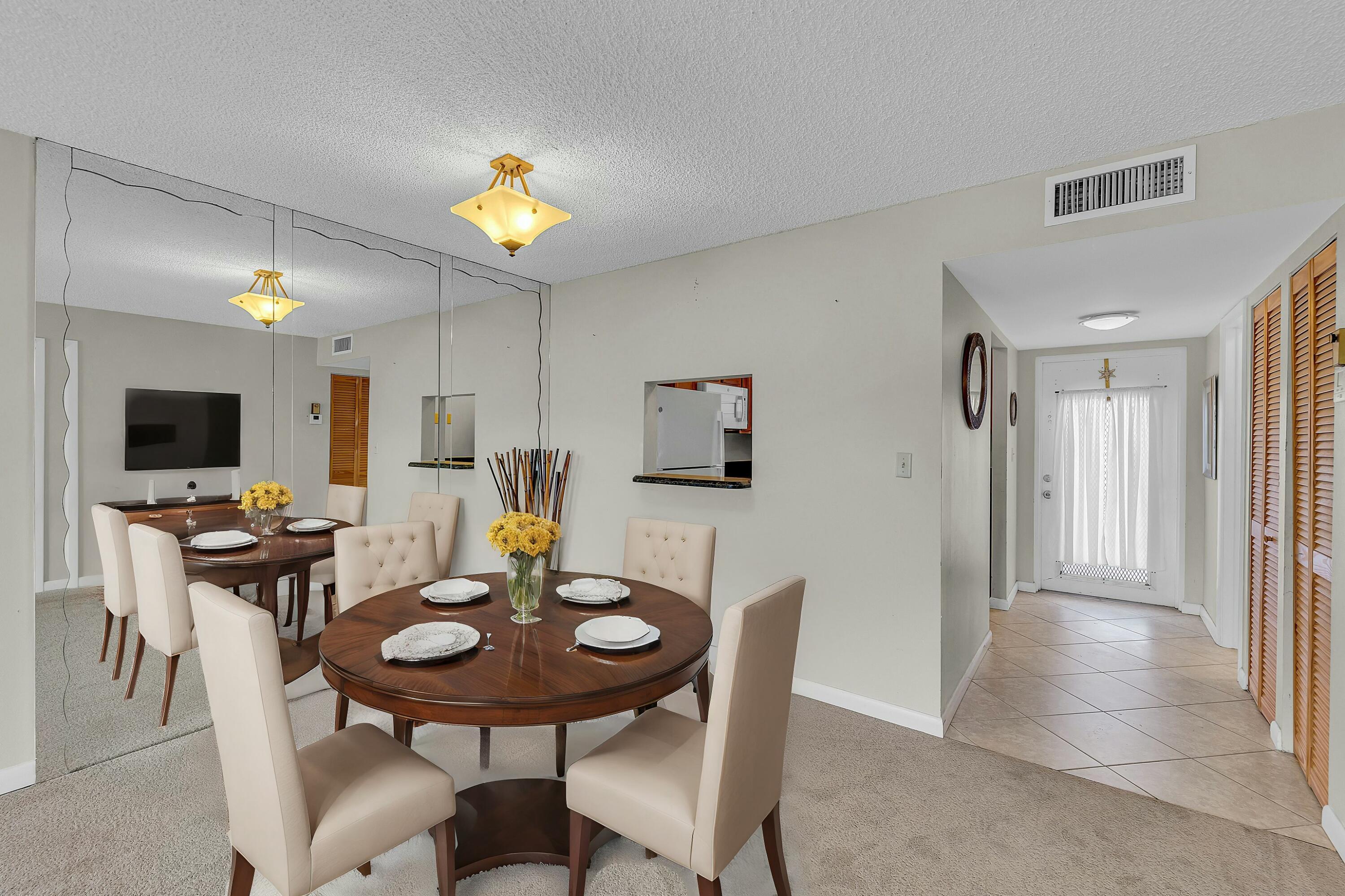 SUNRISE LAKES 118 CONDO - Residential