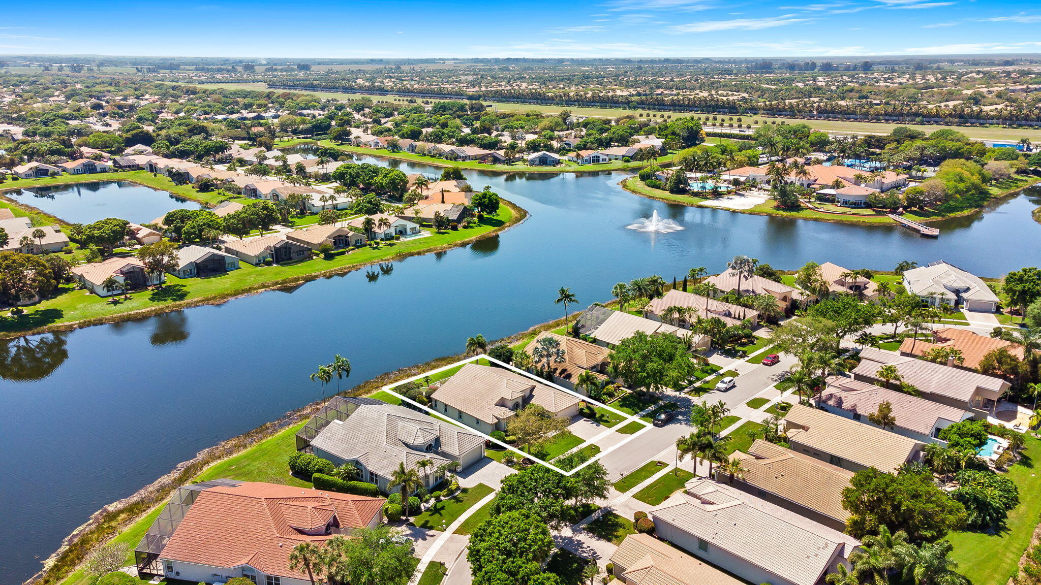 VALENCIA LAKES 1 - Residential