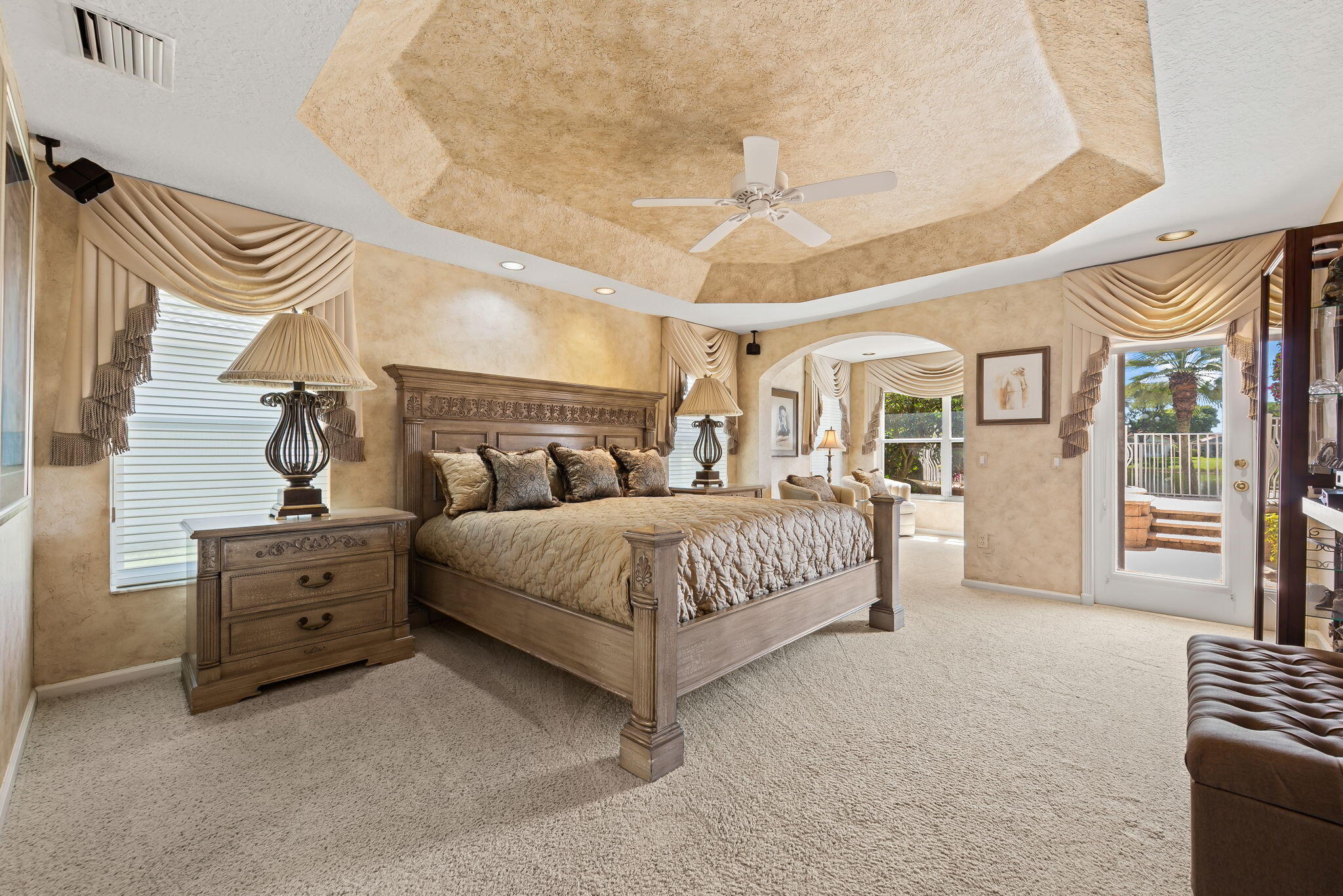 VALENCIA LAKES 1 - Residential