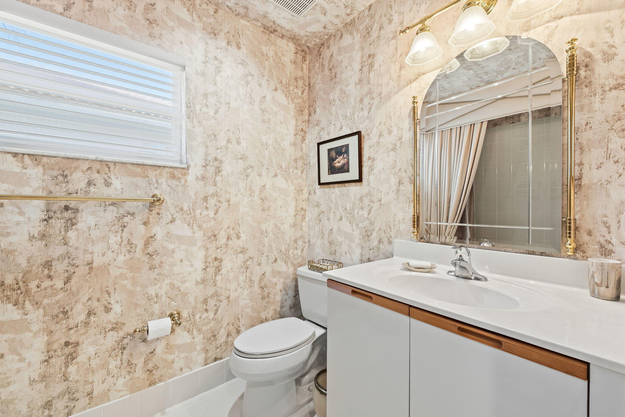 VALENCIA LAKES 1 - Residential