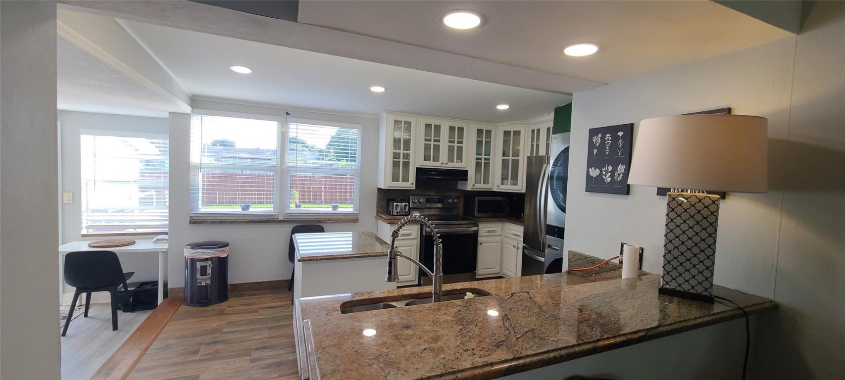 PALM SPRINGS VILLAGE 2 - Residential Lease