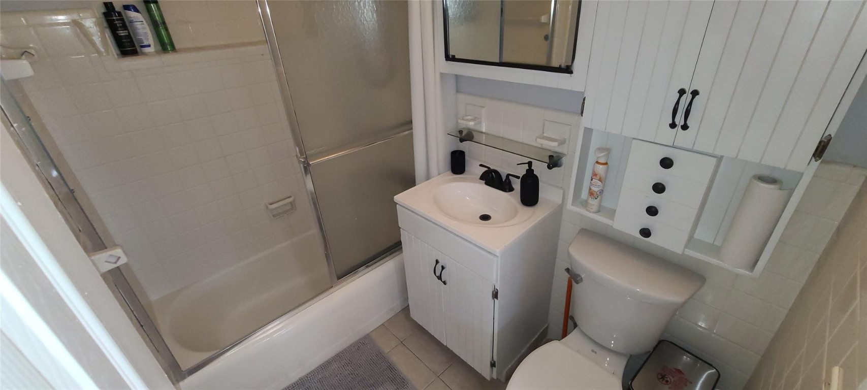 PALM SPRINGS VILLAGE 2 - Residential Lease