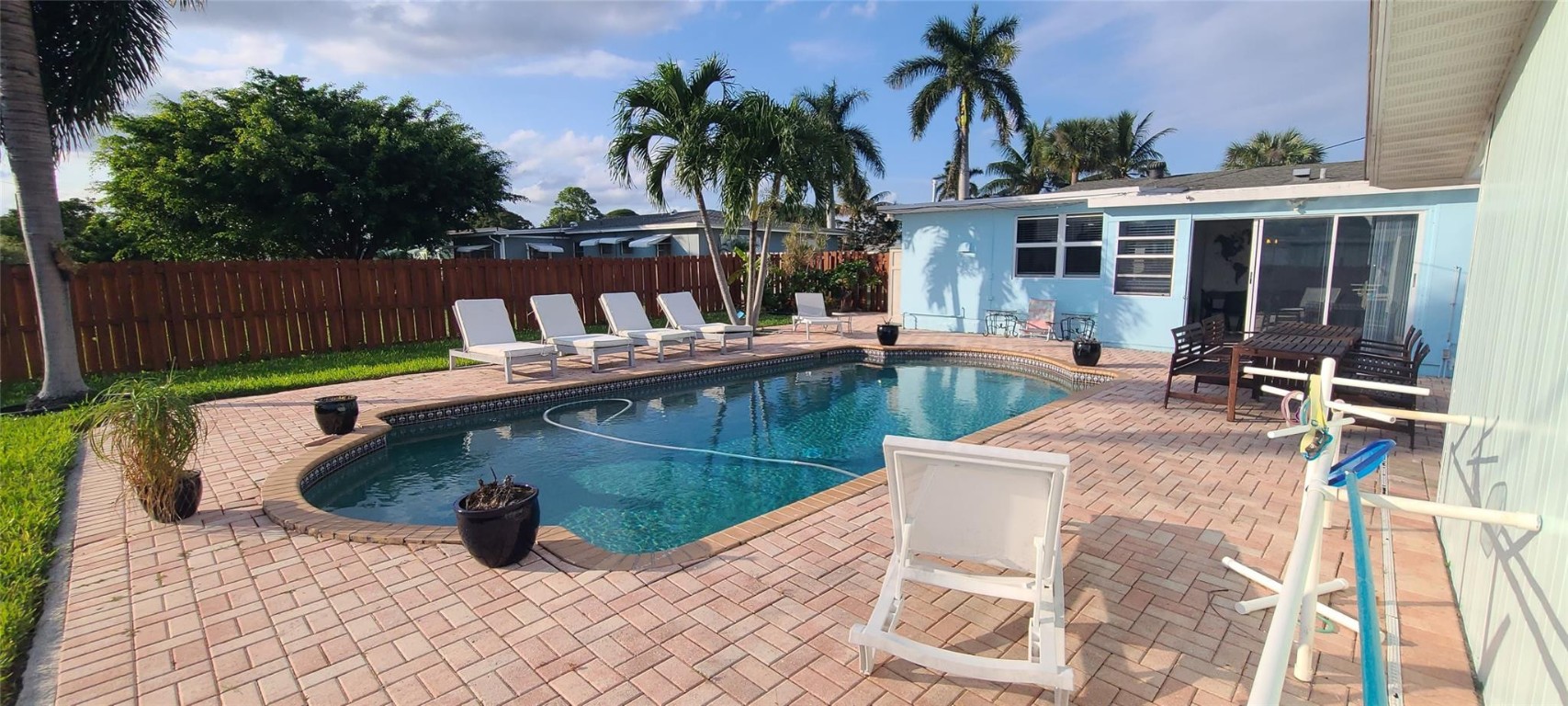 PALM SPRINGS VILLAGE 2 - Residential Lease