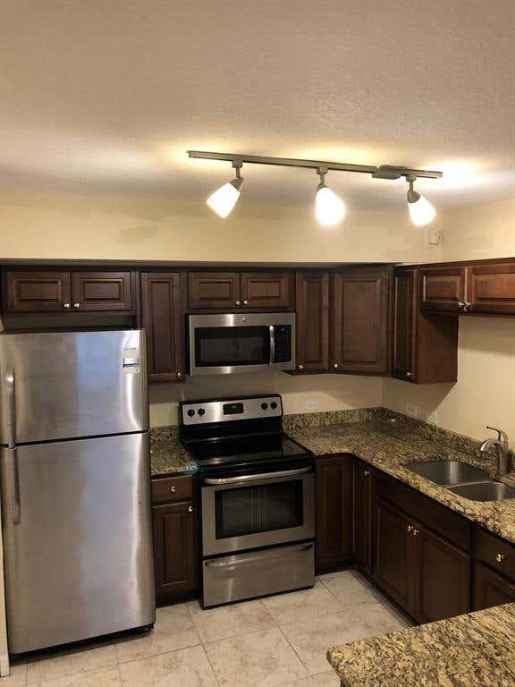 Photo of 201 Villa Circle #201, Boynton Beach, FL 33435 (MLS # B26049906)