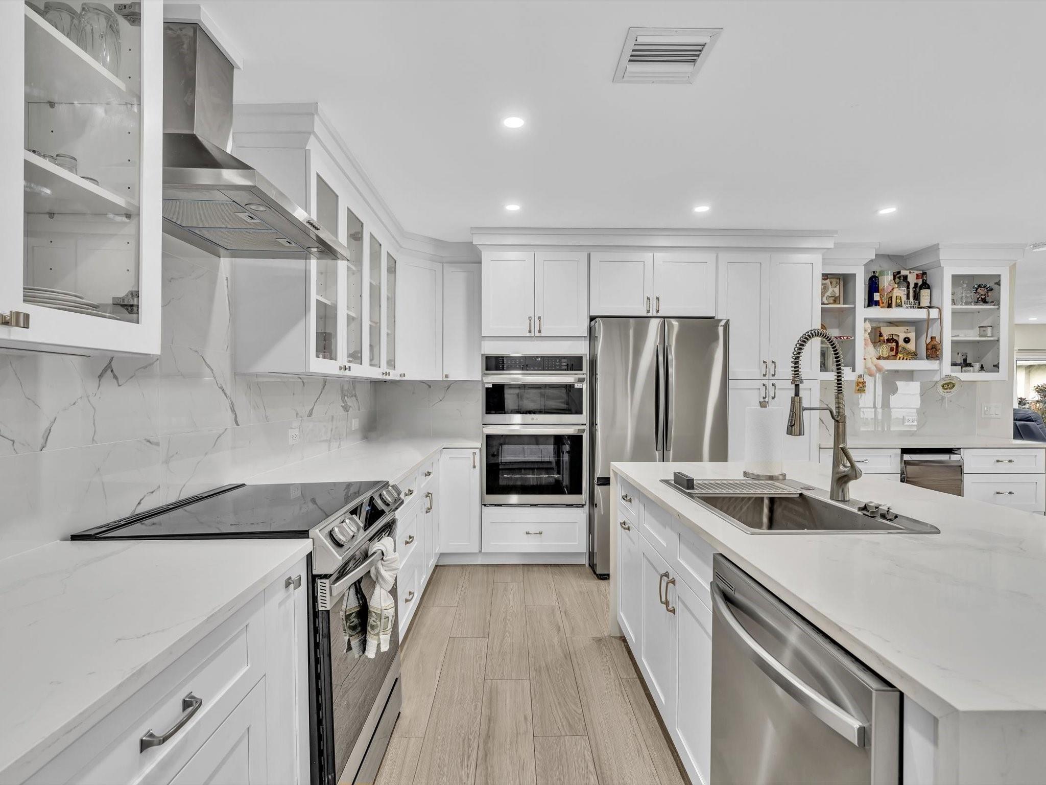 Rushwood 100-13 B - Residential Lease