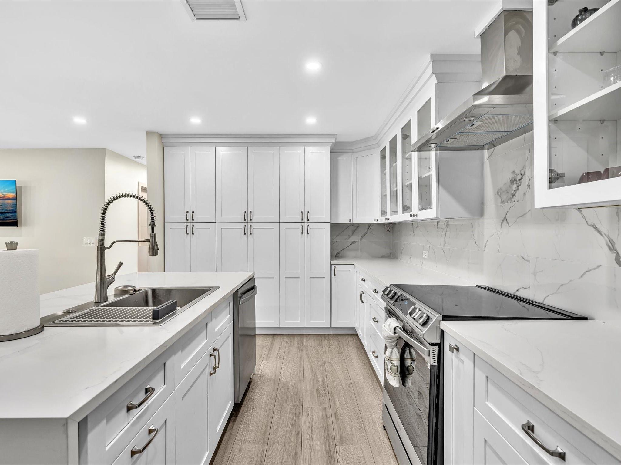 Rushwood 100-13 B - Residential Lease