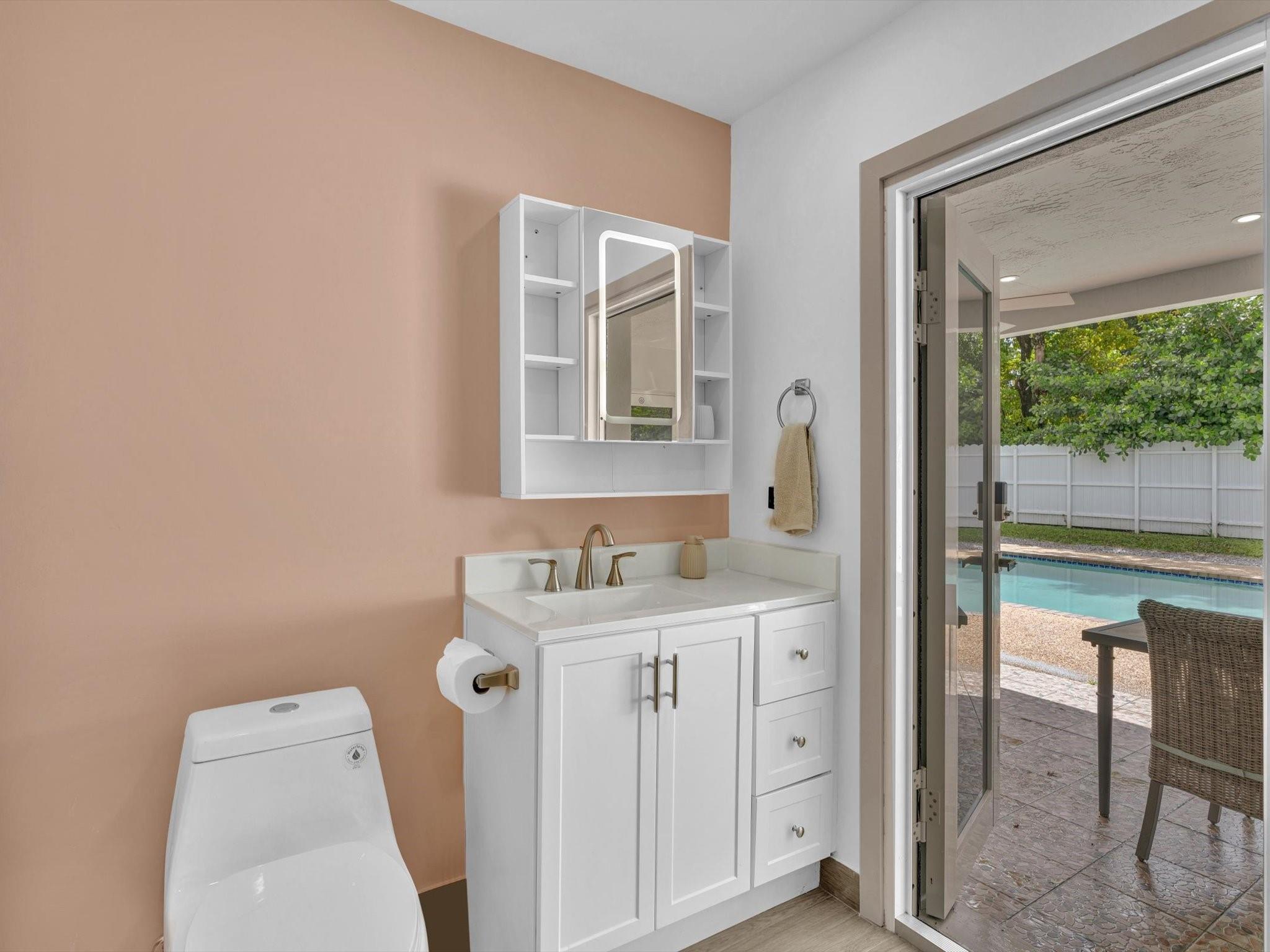 Rushwood 100-13 B - Residential Lease