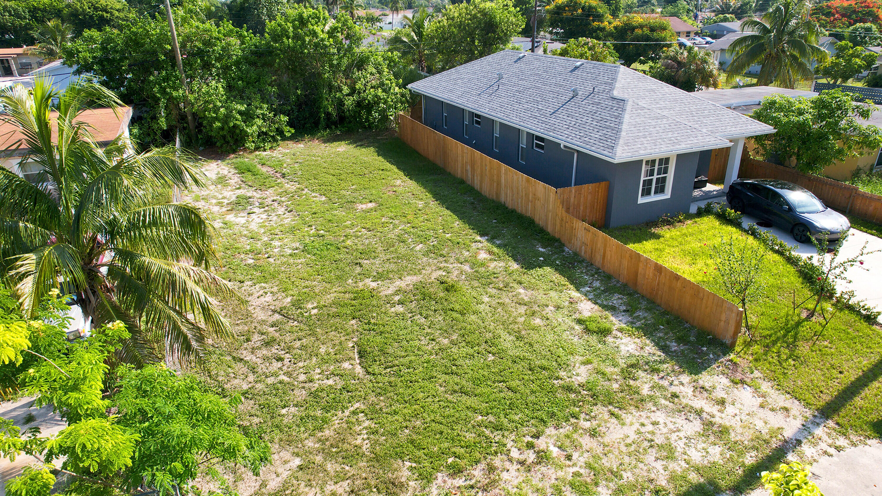 Properties 1141 Peak Road