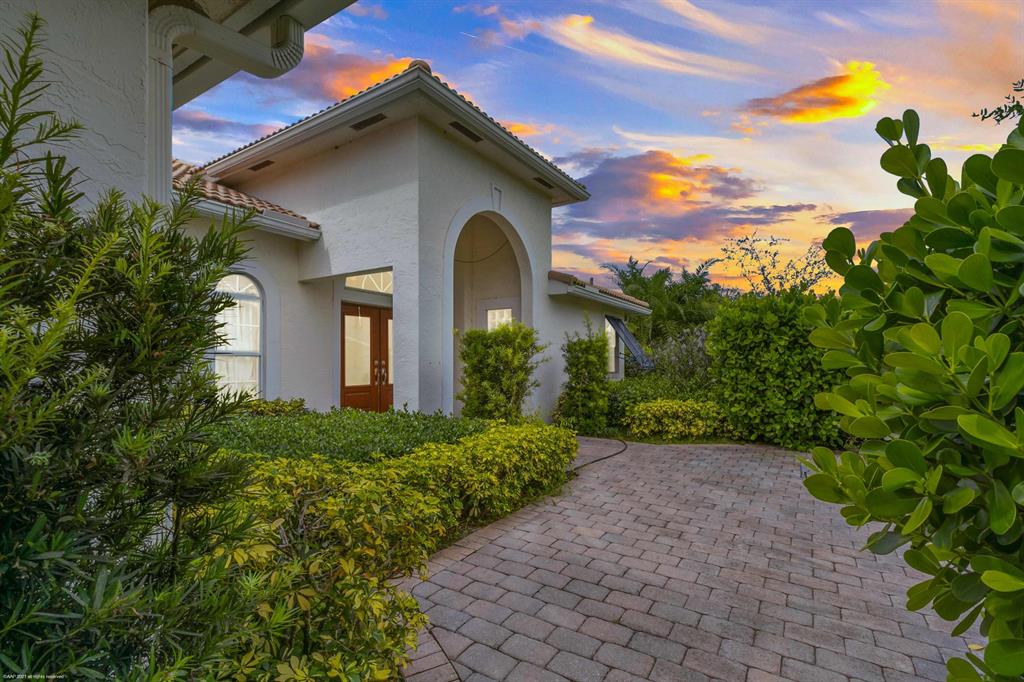 PALM BEACH POINT - Residential