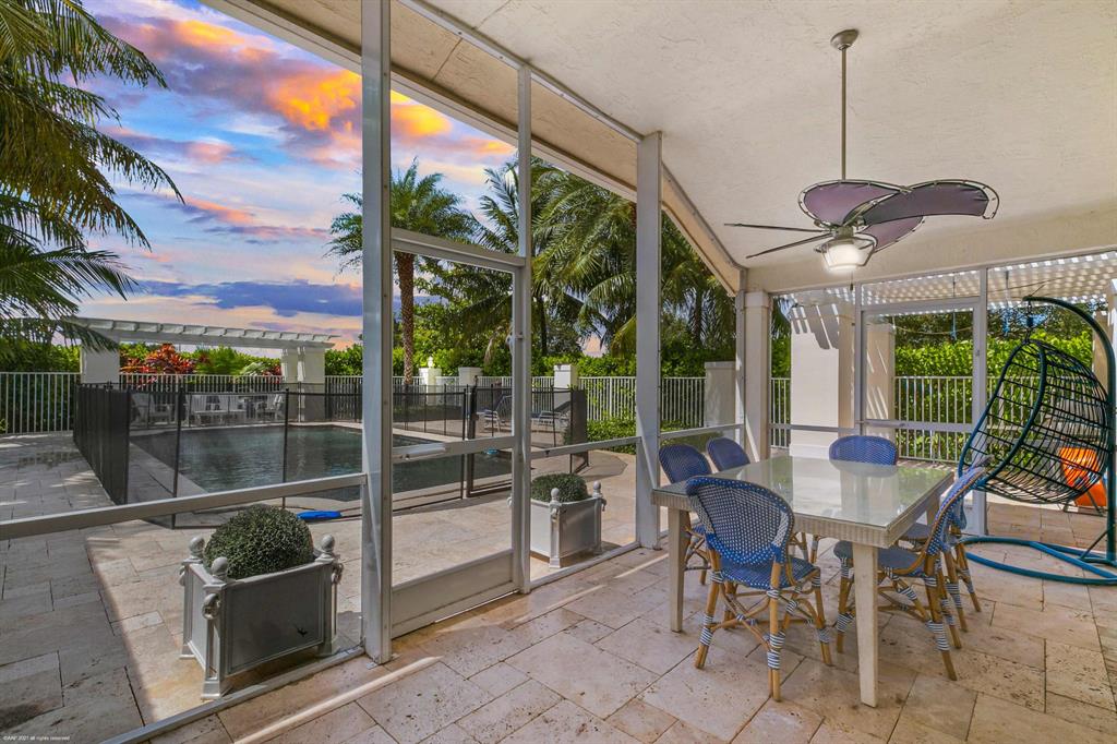 PALM BEACH POINT - Residential