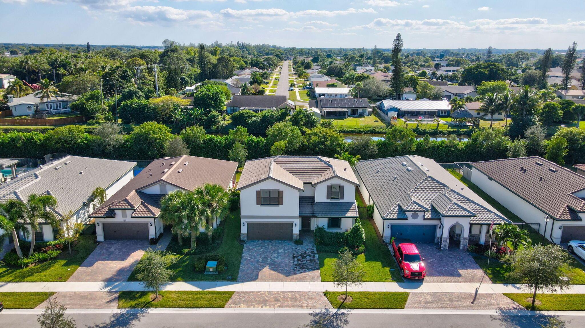 FIELDS AT GULFSTREAM POLO - Residential