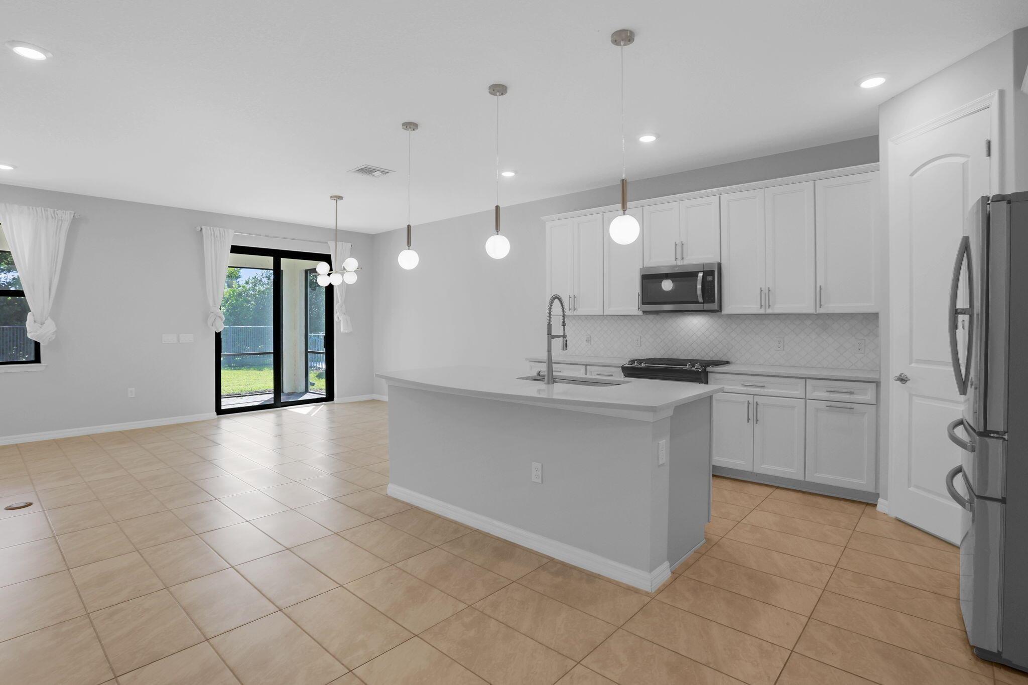 FIELDS AT GULFSTREAM POLO - Residential