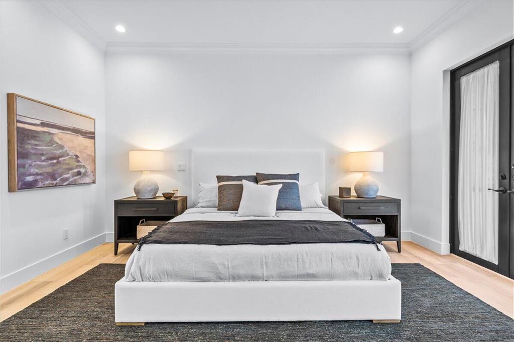 EQUESTRIAN CLUB - Residential