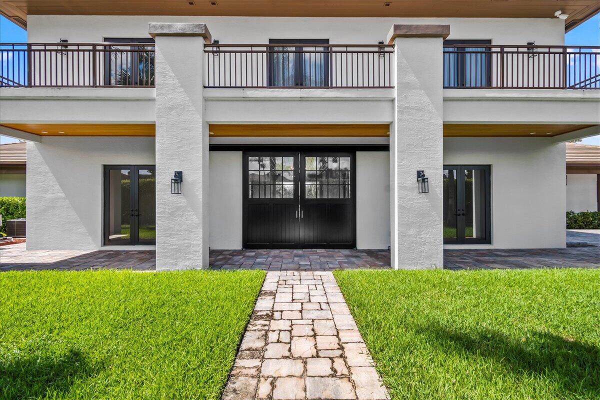 EQUESTRIAN CLUB - Residential