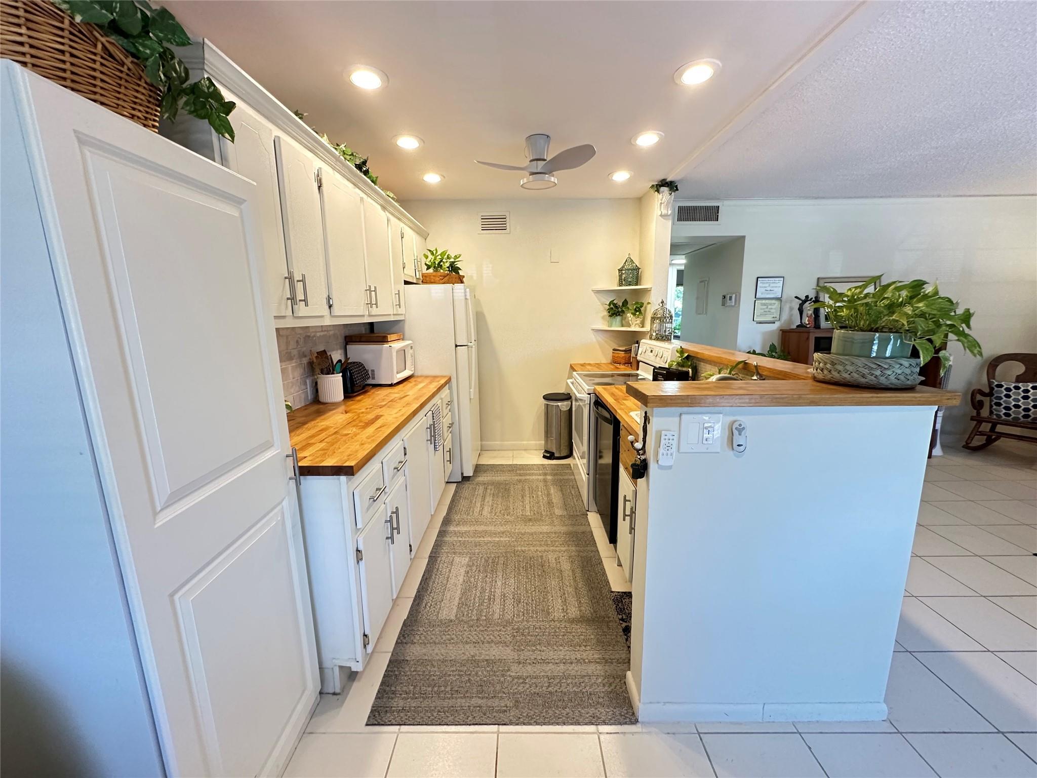 Century Village East - Residential