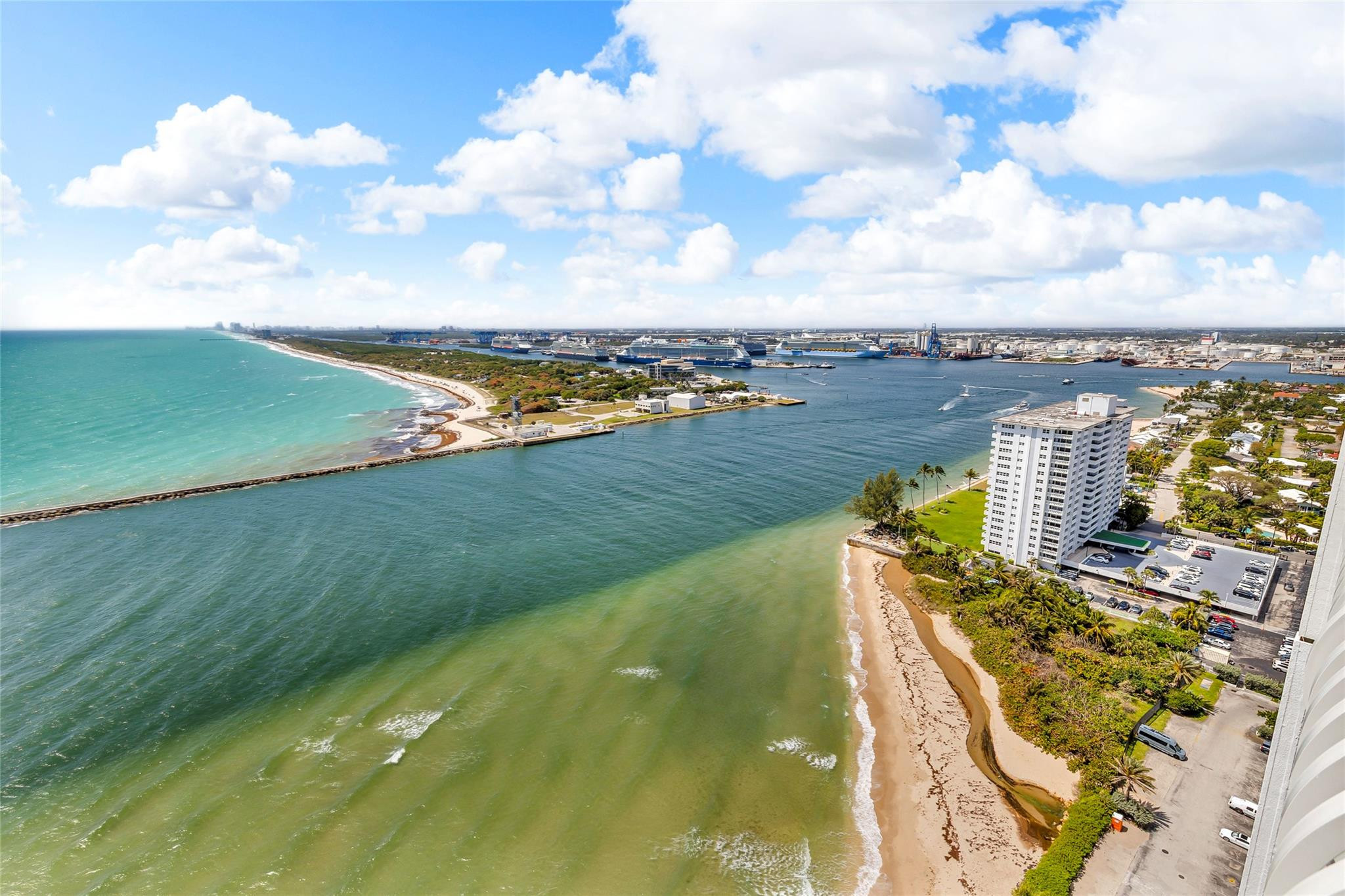 POINT OF AMERICAS PHASE II CONDO - Residential