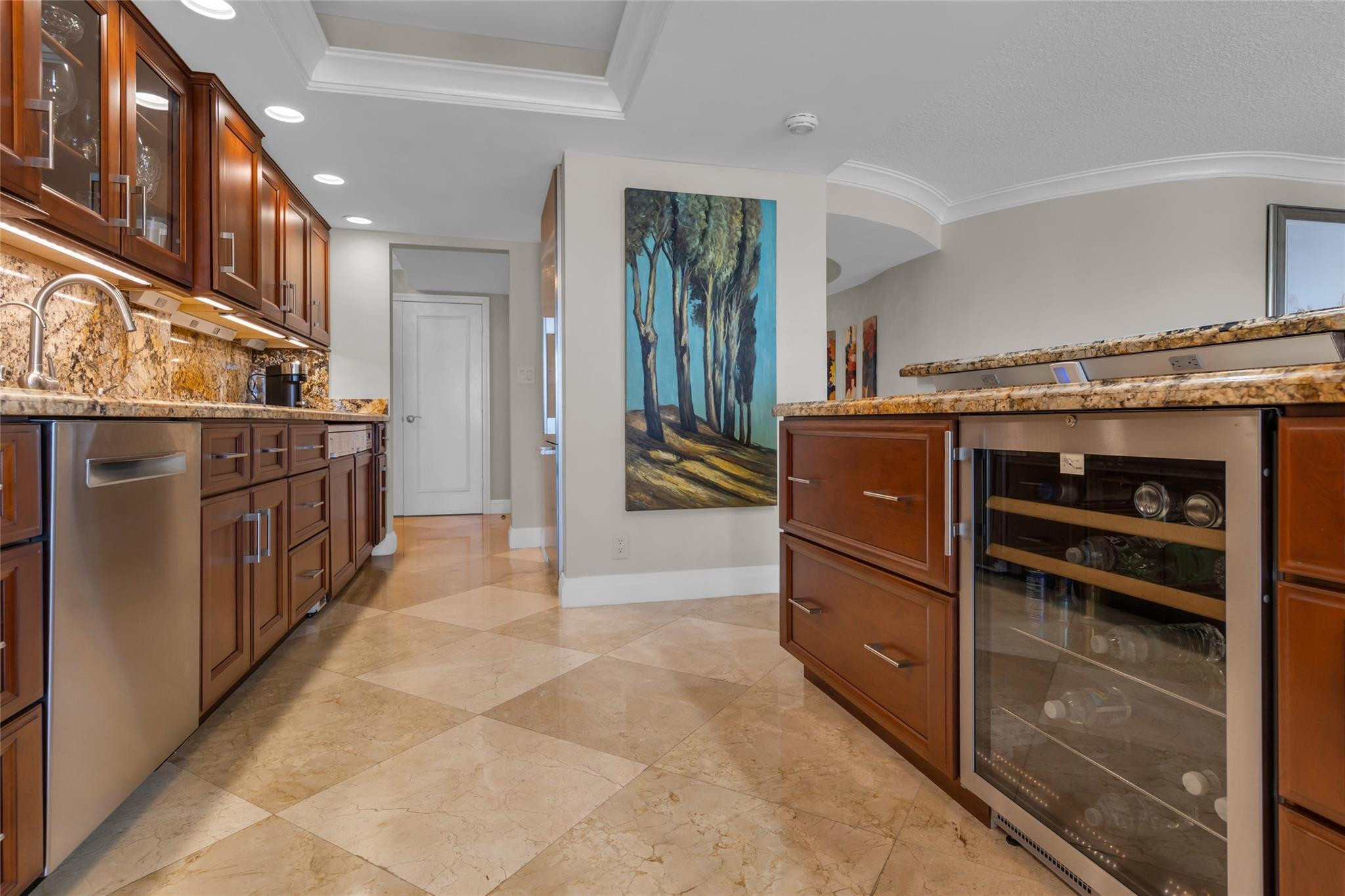 POINT OF AMERICAS PHASE II CONDO - Residential