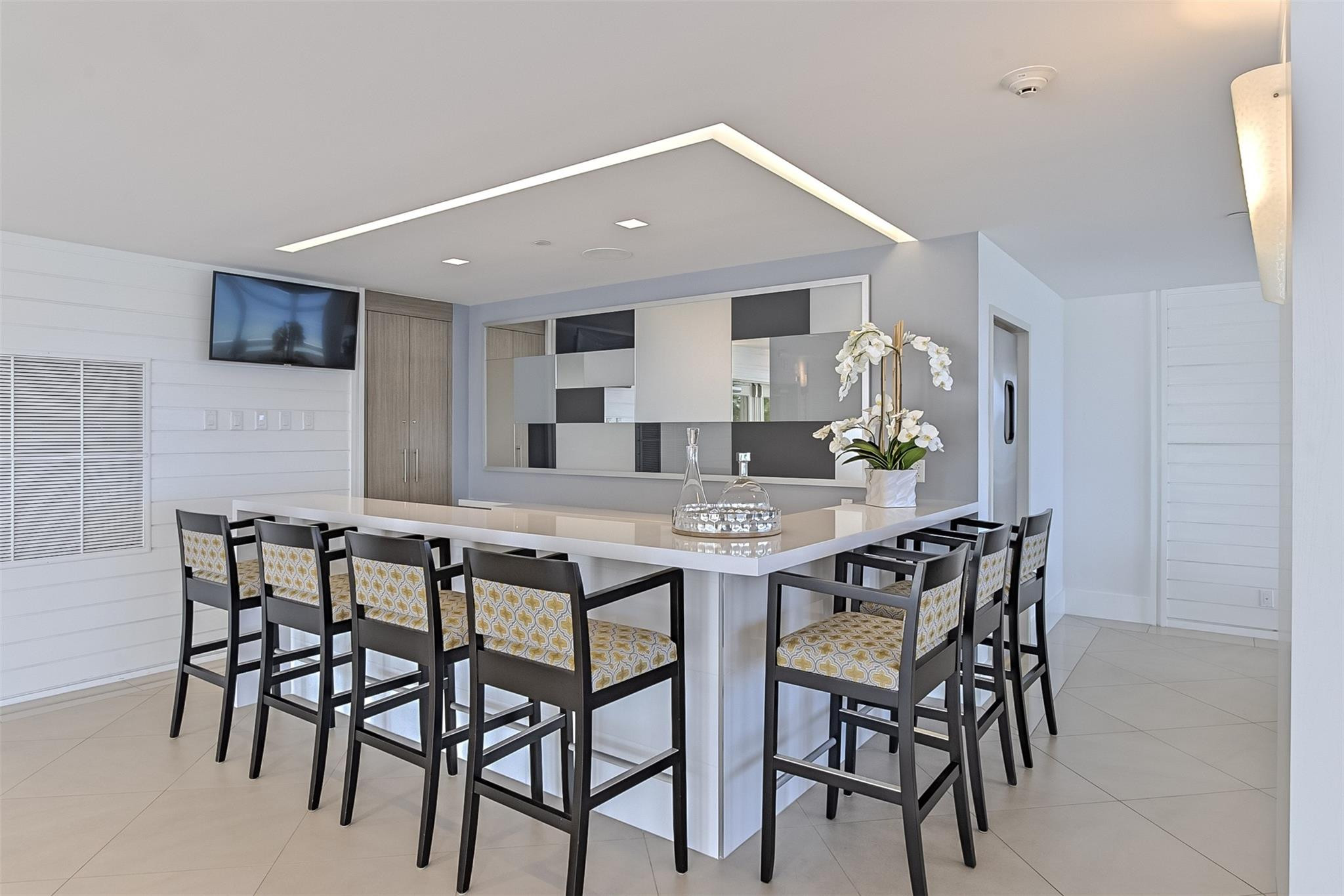 POINT OF AMERICAS PHASE II CONDO - Residential